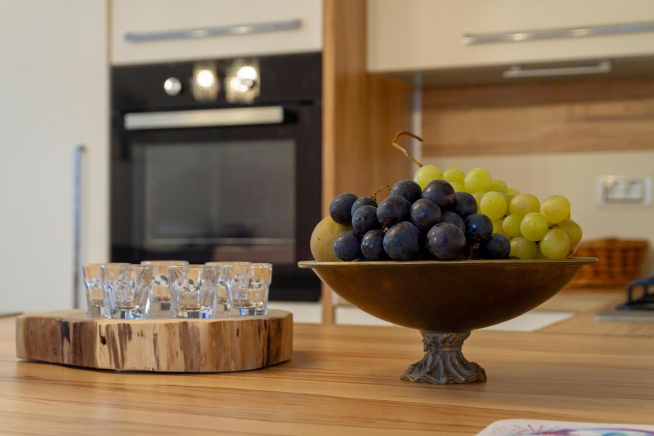 Magic Holiday Apartment Bale Εξωτερικό φωτογραφία