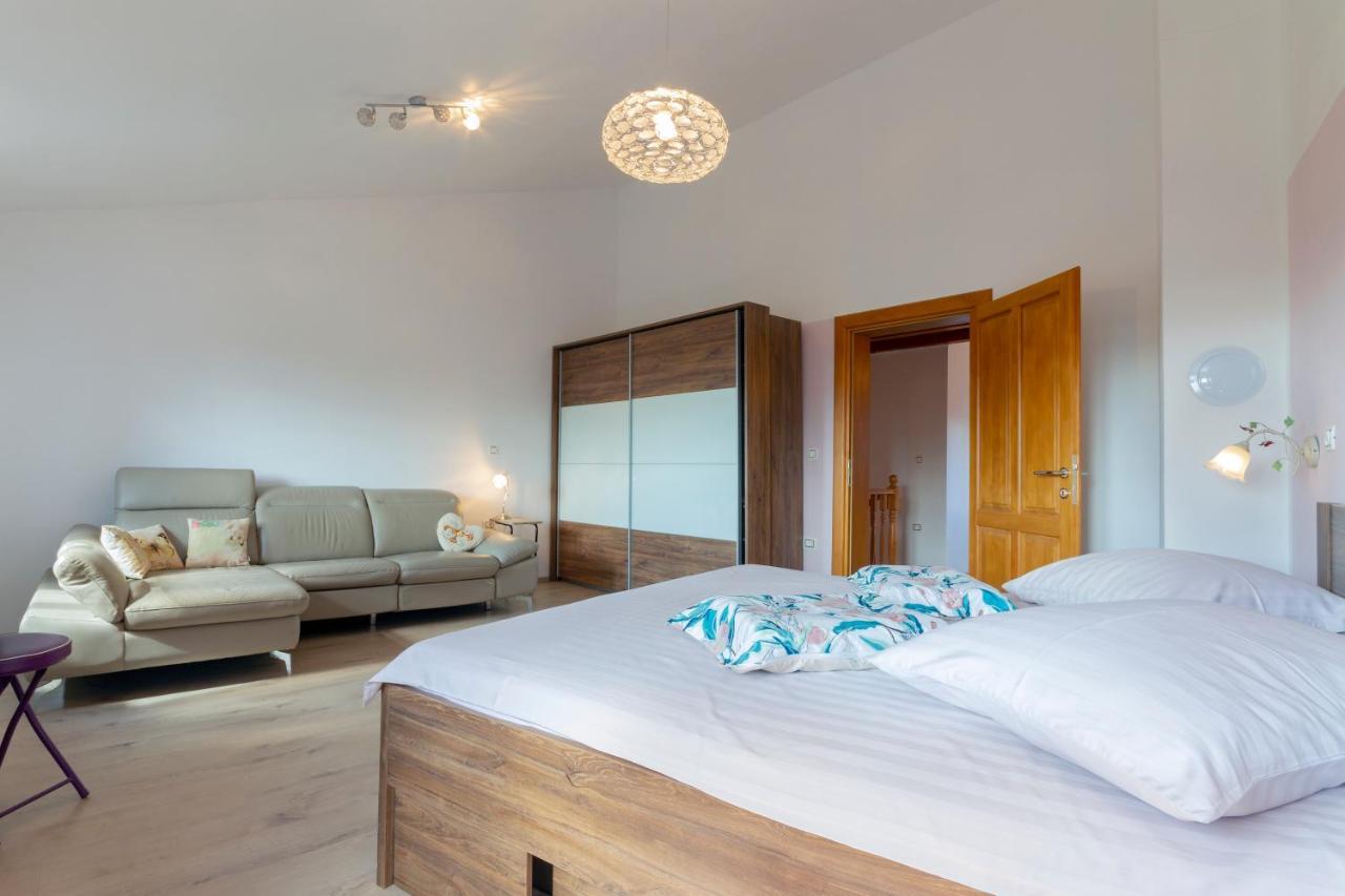 Magic Holiday Apartment Bale Εξωτερικό φωτογραφία