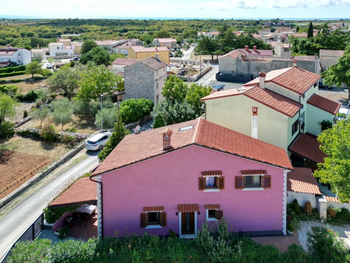Magic Holiday Apartment Bale Εξωτερικό φωτογραφία